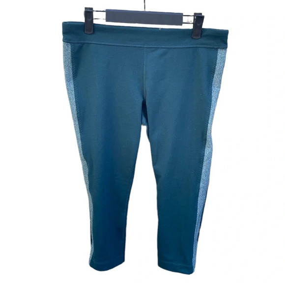 UNDER ARMOUR TEAL CROPPED LEGGINGS - Picture 1 of 5